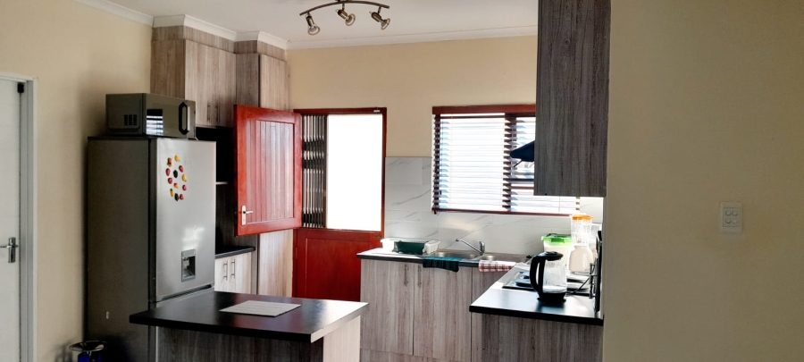 3 Bedroom Property for Sale in Graceland Eastern Cape